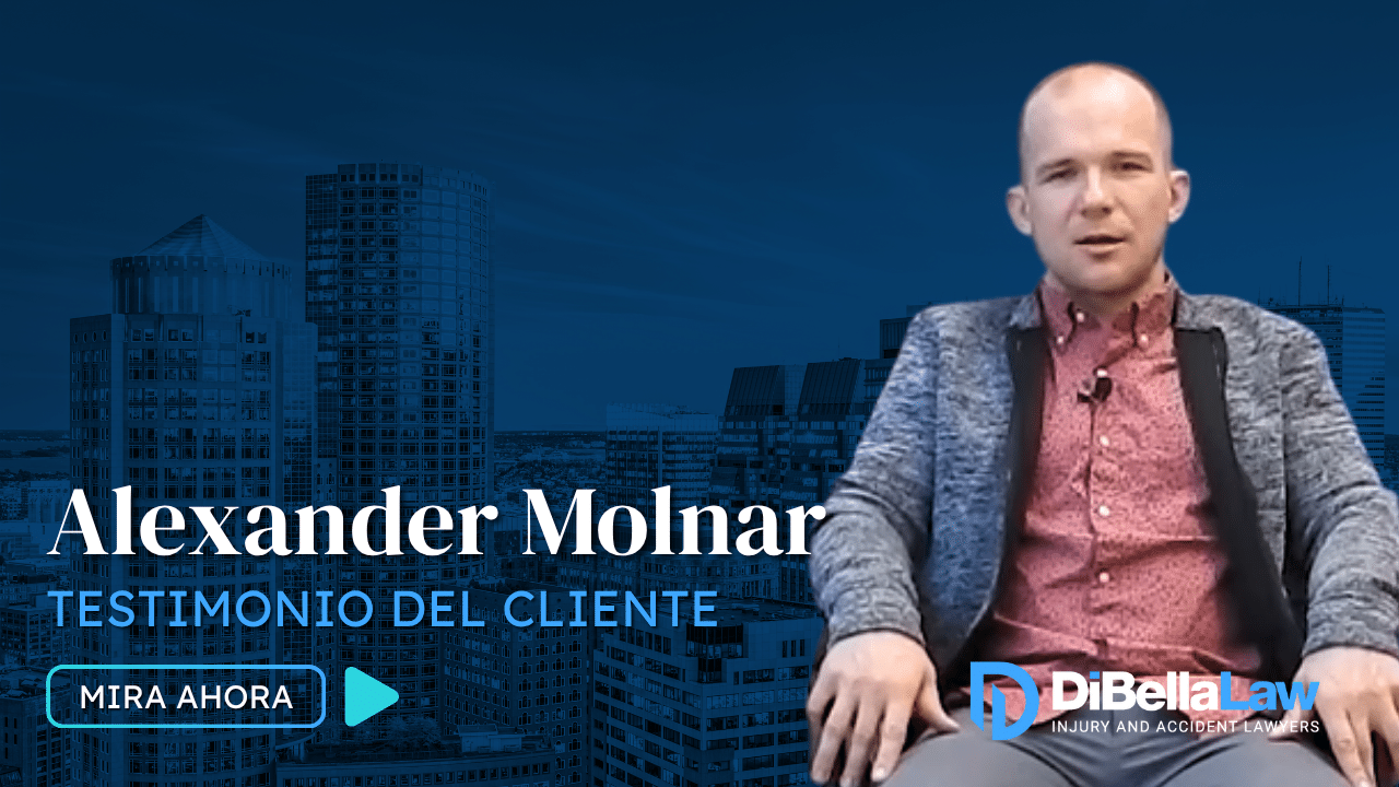 Alex M. client testimonial video thumbnail spanish