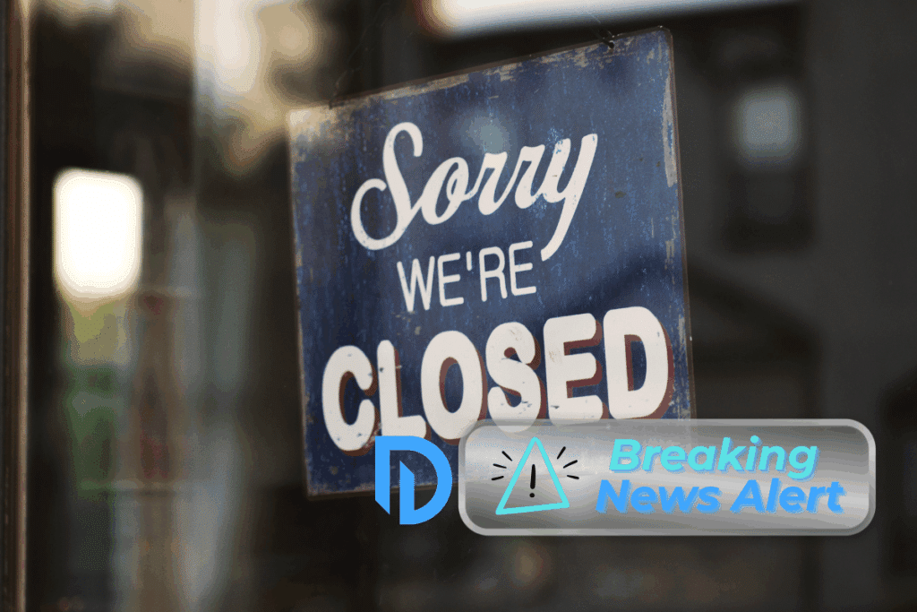 grocery store closed sign